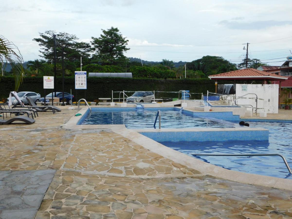 Condo Villa B27 Sleeps Five People - B28 Sleeps Six People - Price Includes Housekeeping Fees Not Taxes - Very Close To The Pool And Beach! Jaco Luaran gambar