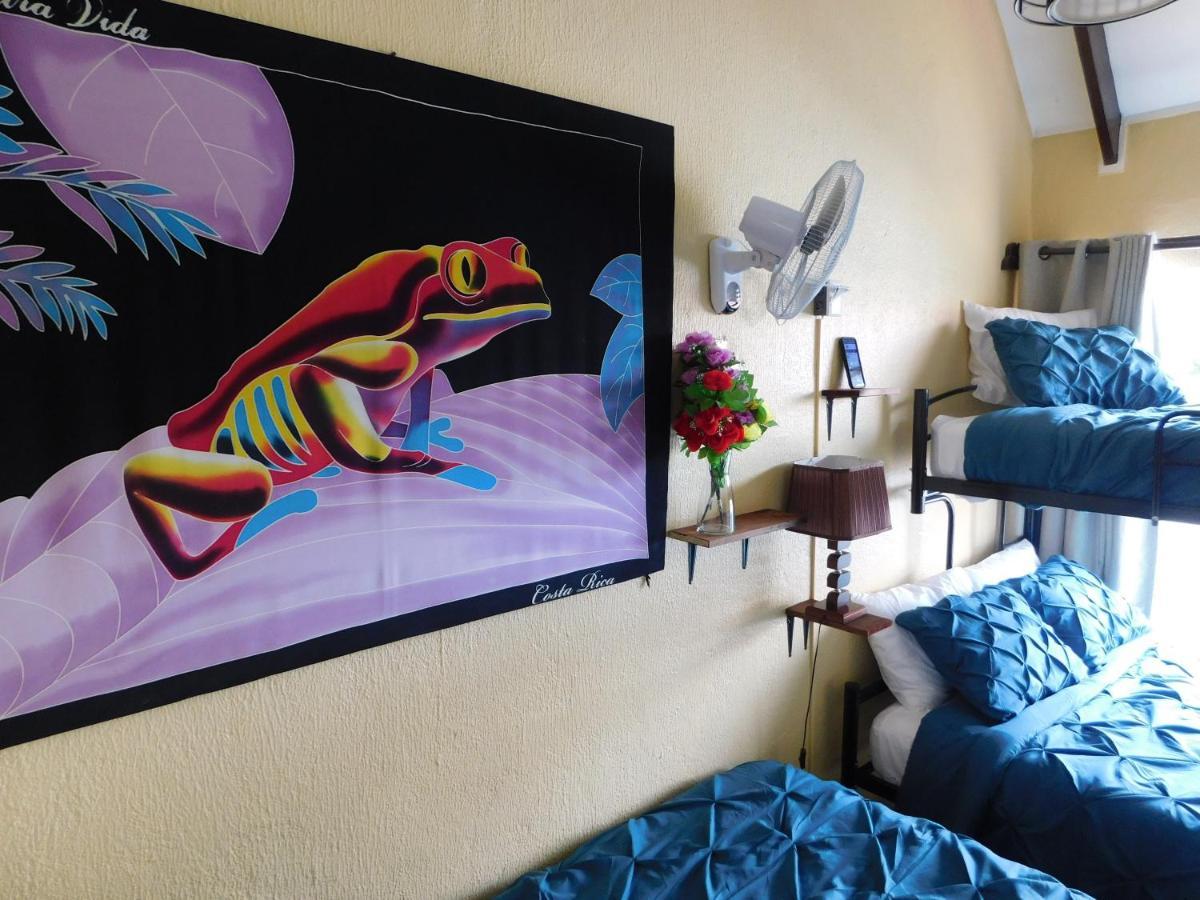 Condo Villa B27 Sleeps Five People - B28 Sleeps Six People - Price Includes Housekeeping Fees Not Taxes - Very Close To The Pool And Beach! Jaco Luaran gambar